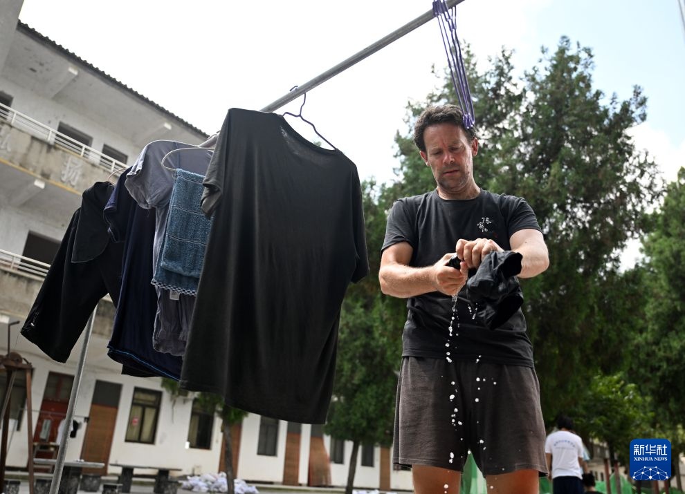 文化中国行·传统村落影像志丨一招太极半生客 扎根古村做乡人 文化中国行·传统村落影像志丨一招太极半生客 扎根古村做乡人