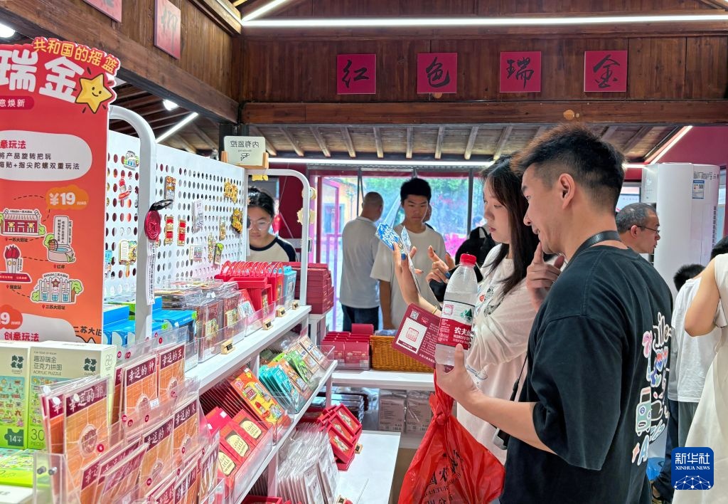 赓续长征精神 奋进复兴征程丨长征出发地 红色资源托起老区振兴 赓续长征精神 奋进复兴征程丨长征出发地 红色资源托起老区振兴