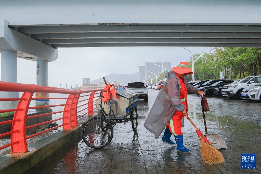 不打烊的城市“管家” 不打烊的城市“管家”