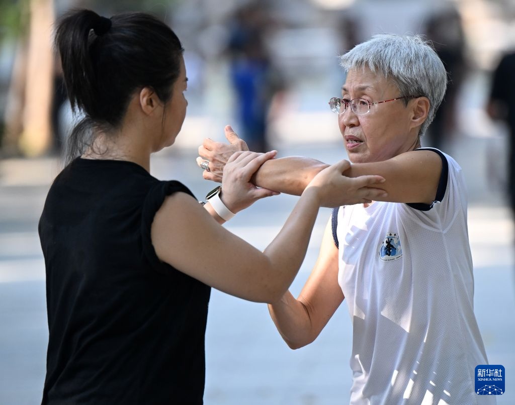 文化中国行·传统村落影像志丨一招太极半生客 扎根古村做乡人 文化中国行·传统村落影像志丨一招太极半生客 扎根古村做乡人
