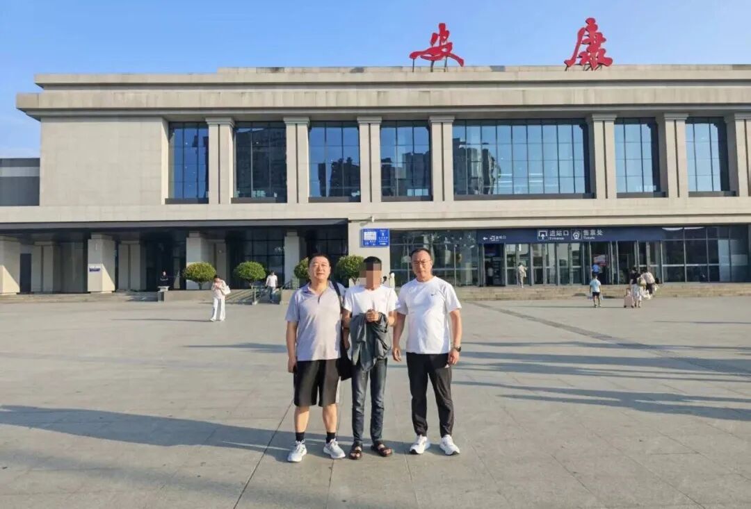 甘某登等7人涉嫌“洗洞”,已被烟台警方采取刑事强制措施! 甘某登等7人涉嫌“洗洞”,已被烟台警方采取刑事强制措施!