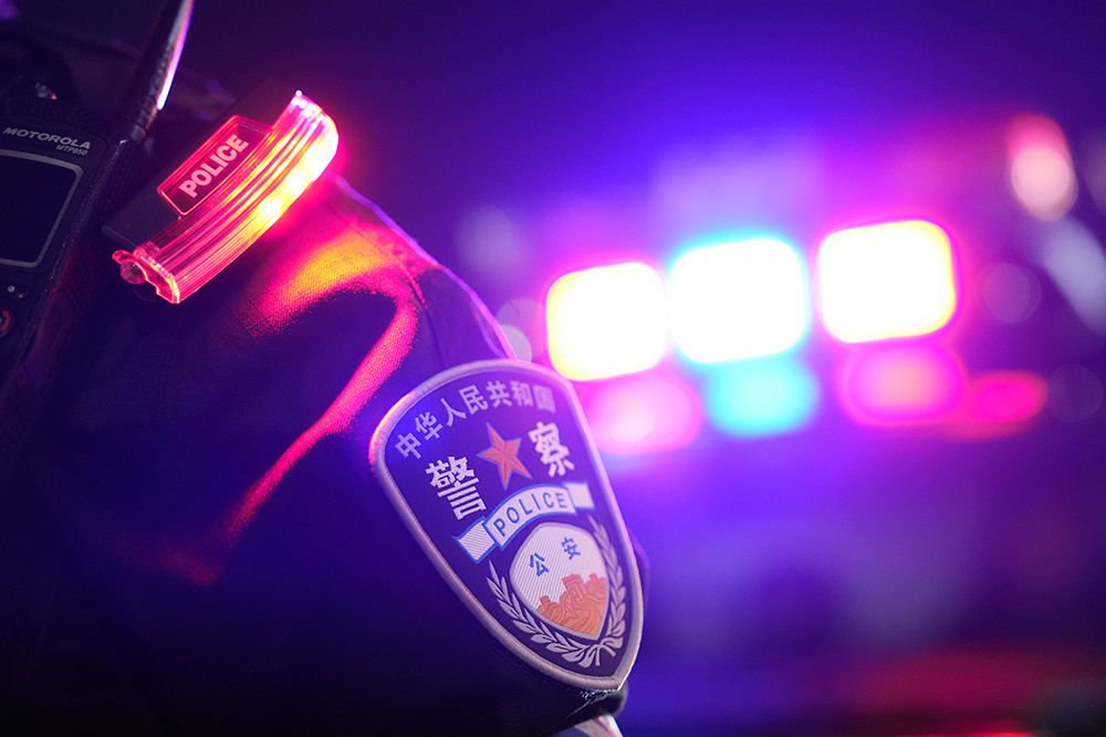 让游客玩得安心、逛得舒心、游得暖心 北京海淀警方守护国庆最美“警”色 让游客玩得安心、逛得舒心、游得暖心 北京海淀警方守护国庆最美“警”色