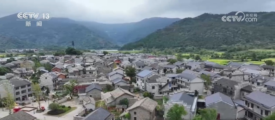 活力足、人气旺 各地特色活动点燃文旅消费新引擎 假日经济热潮涌动 活力足、人气旺 各地特色活动点燃文旅消费新引擎 假日经济热潮涌动