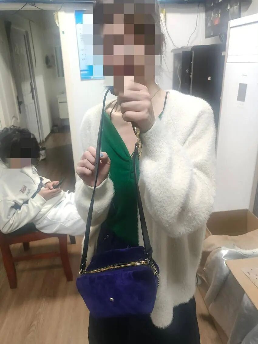 “很暖心,让我感受到了武汉公安的速度与温度。” “很暖心,让我感受到了武汉公安的速度与温度。”
