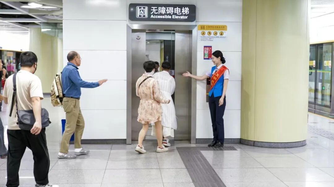 凌晨2点后也能坐地铁!深圳地铁末班车延长 凌晨2点后也能坐地铁!深圳地铁末班车延长