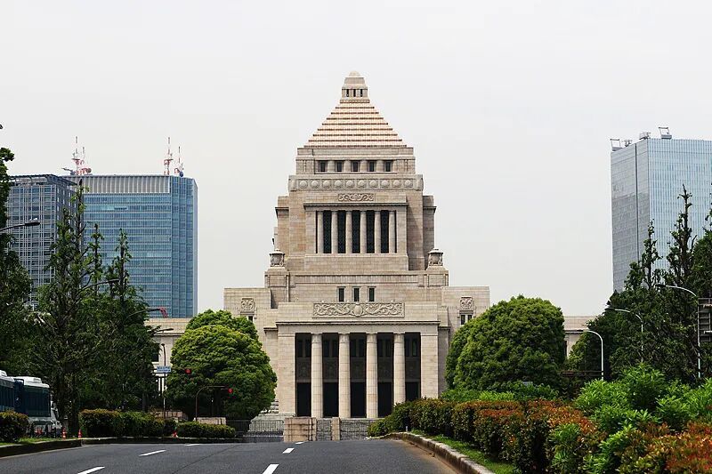 日本将召集第222届临时国会，高市早苗当天将分别出席参众两院全体会议，发表施政演说