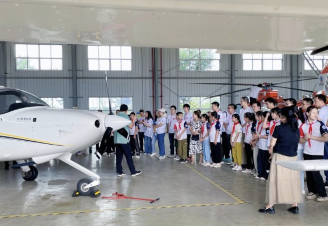 武汉这里一天涌入2万人！很多人带着孩子直奔过来，“感觉太酷了”