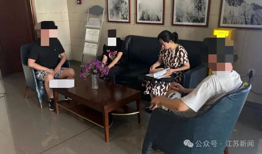 邻里噪音起纠纷!男子往邻居摩托、儿童头盔喷臭味泄愤,罚款又赔钱 邻里噪音起纠纷!男子往邻居摩托、儿童头盔喷臭味泄愤,罚款又赔钱