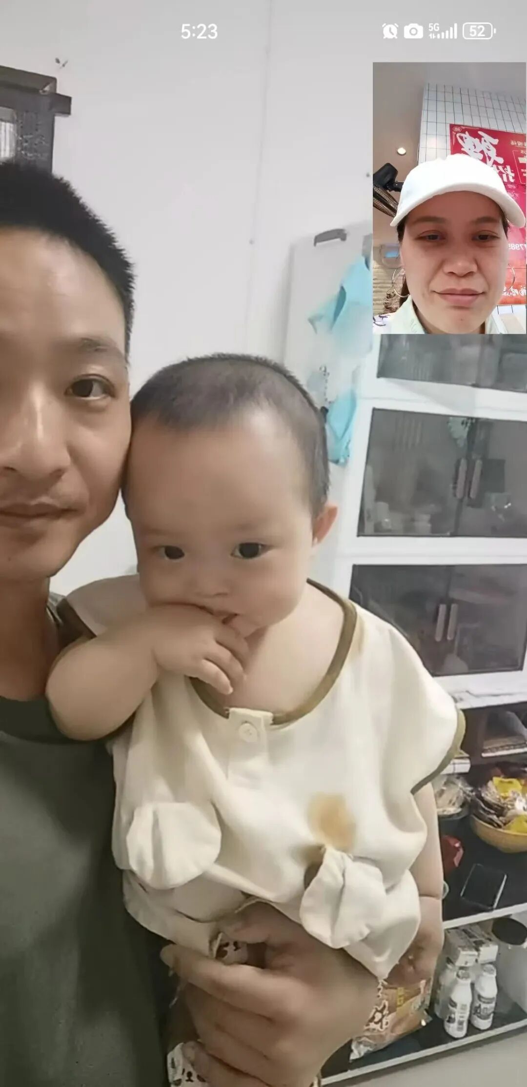 “我开飞机的”“那真太巧了,我是守飞机的” “我开飞机的”“那真太巧了,我是守飞机的”