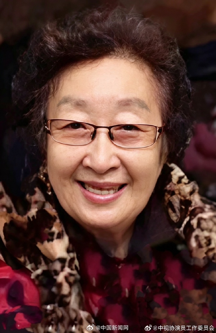 影视表演艺术家彭玉去世，享年93岁，曾主演《东北一家人》《浪漫的事》