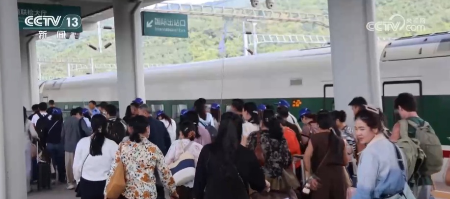 超1600万人次，增长5%！全方位便利旅客出行 中老铁路为沿线区域发展赋能蓄力