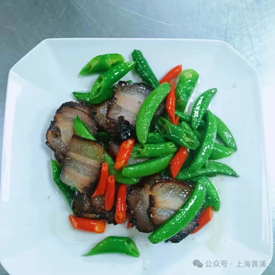 胃口小也能吃出花样!半份菜,低至4元!这个社区食堂太懂上海老人了! 胃口小也能吃出花样!半份菜,低至4元!这个社区食堂太懂上海老人了!
