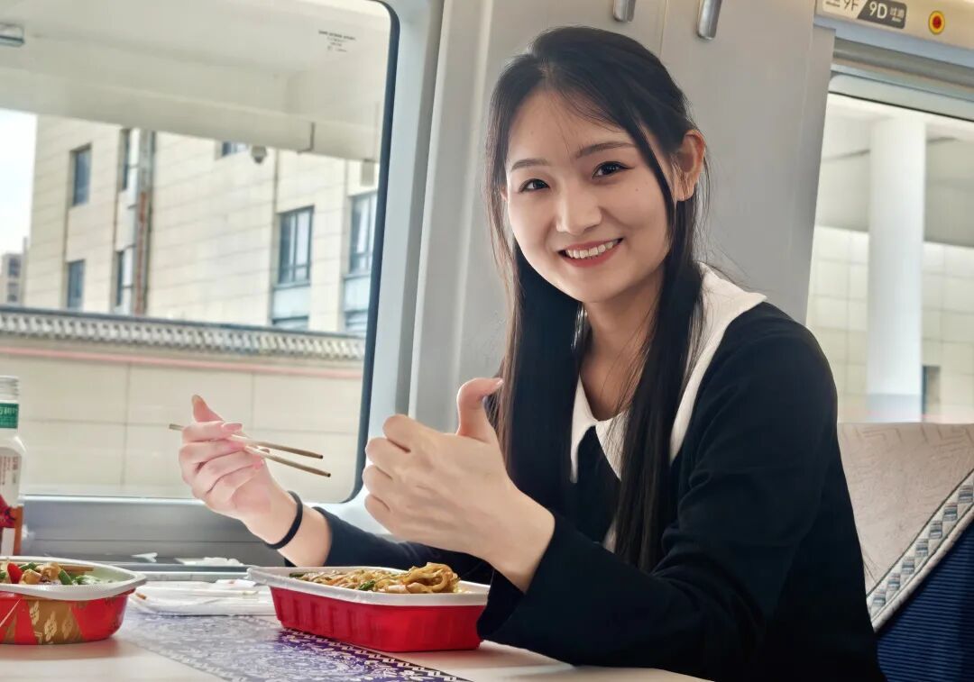 高铁盒饭，上新两款中原美食！