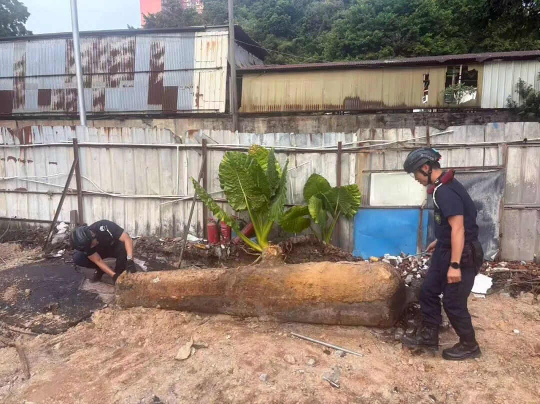 澳门一工地发现长达3米大炮，“拆弹专家”出动