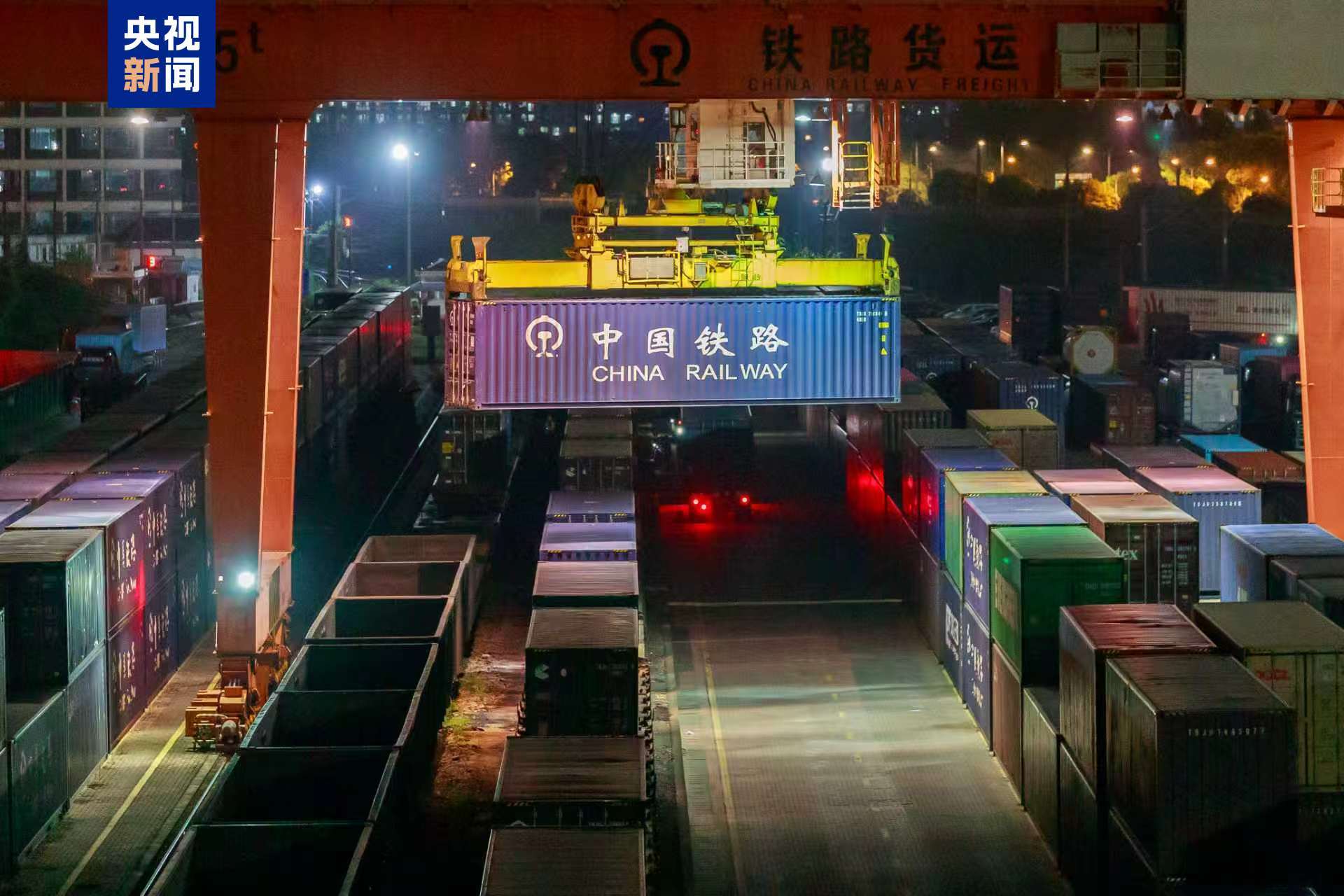 长三角铁路明日起实施新列车运行图