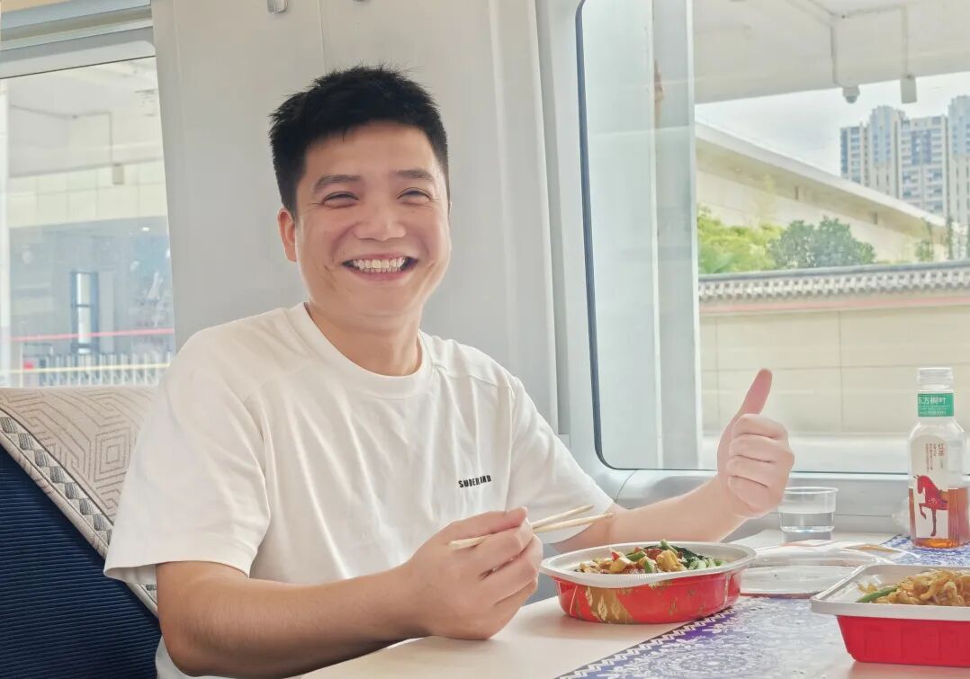 高铁盒饭，上新两款中原美食！