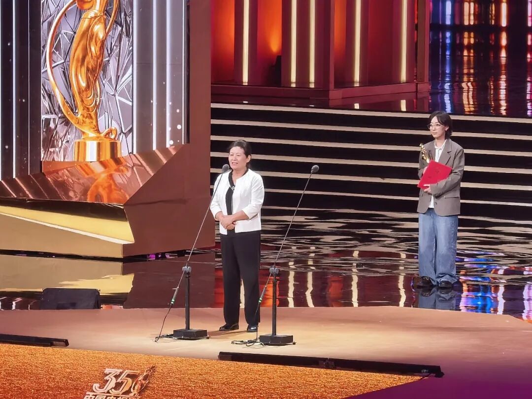 宋佳获飞天奖优秀女演员奖!成首位单角色大满贯女演员 宋佳获飞天奖优秀女演员奖!成首位单角色大满贯女演员