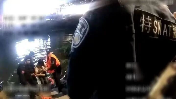 深夜,浙江一女子落水家人施救遇险!两个“路过的人”先后跳河,完成一场生命接力 深夜,浙江一女子落水家人施救遇险!两个“路过的人”先后跳河,完成一场生命接力