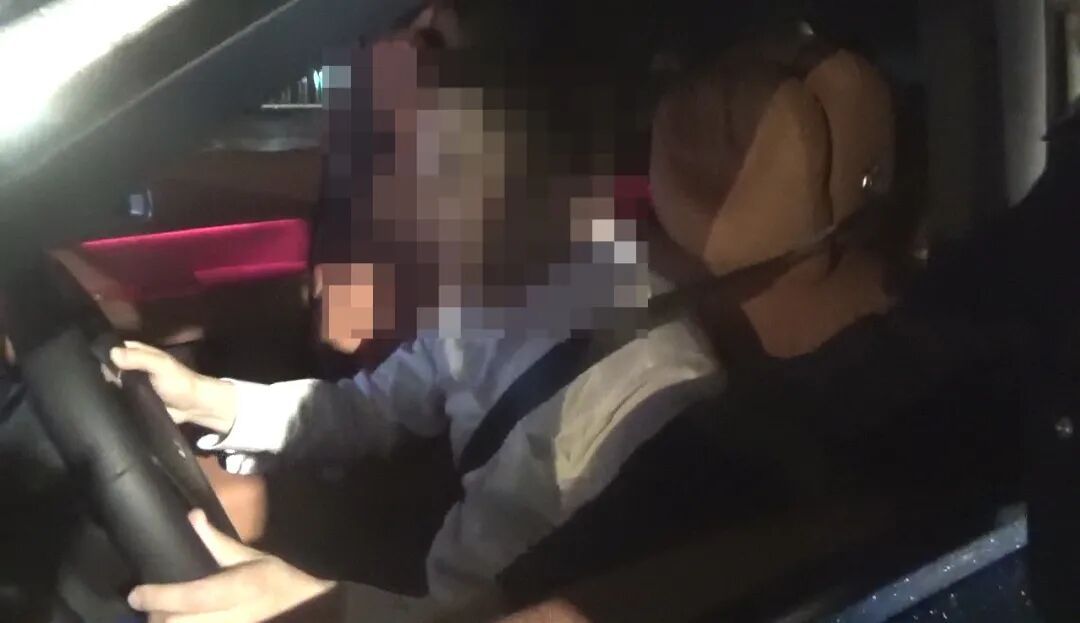 男子醉驾冲岗被查，谎称送孕妻就医，还花5元P图伪造证据，法院判了！