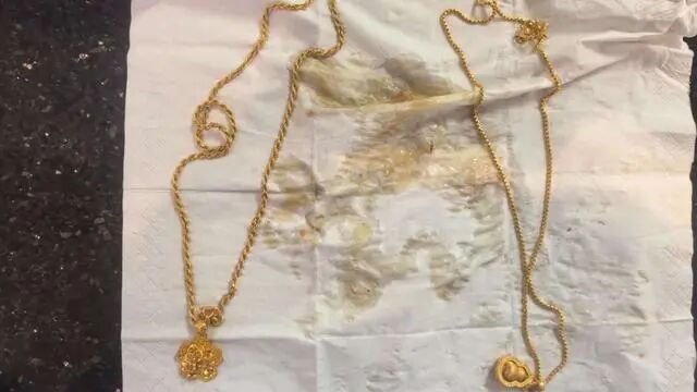 “鱼肚藏金”即将寄出,女子深陷“理财”骗局,上海警方极限劝阻 “鱼肚藏金”即将寄出,女子深陷“理财”骗局,上海警方极限劝阻