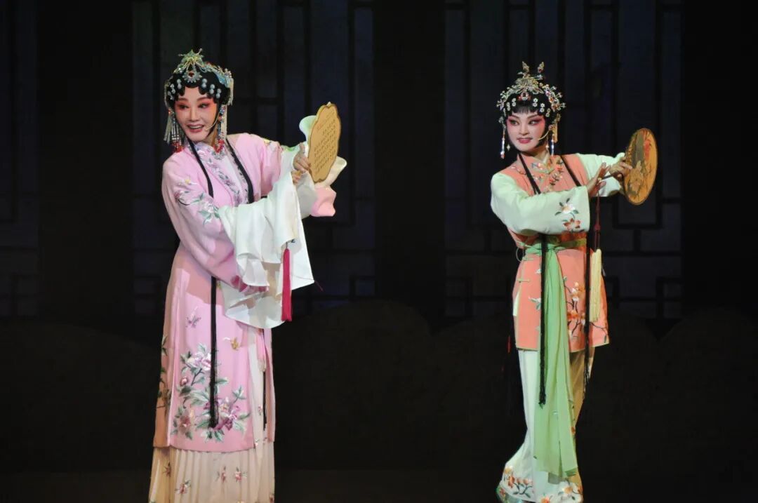 语文课本里反复出现的这个地名,坐高铁直达 语文课本里反复出现的这个地名,坐高铁直达
