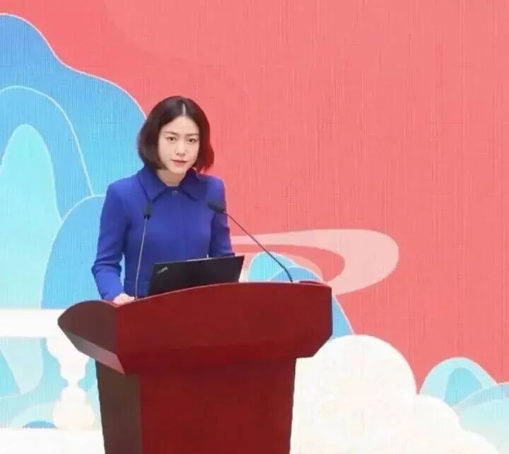 翁帆现身合肥参加活动并致辞：“相信杨先生如果今天看到故乡的模样，会感到特别欣慰”