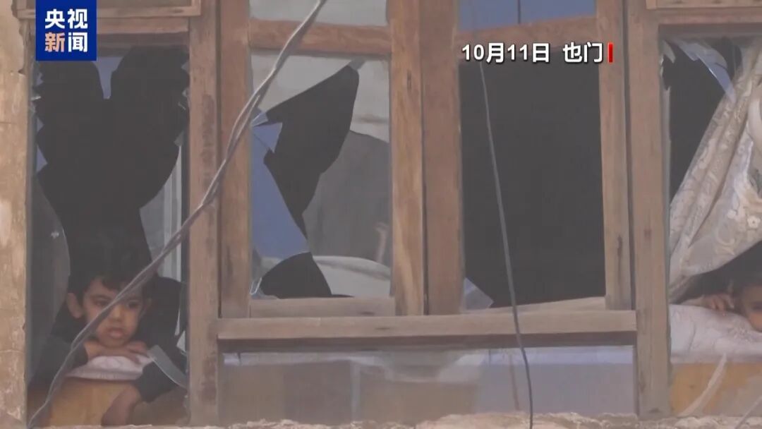 “也门黎明”行动升级：沙特空袭119次，也门政府军称打死950名胡塞武装人员！利雅得机场再次遭袭，将继续关闭；沙特盟友美国介入意愿有限