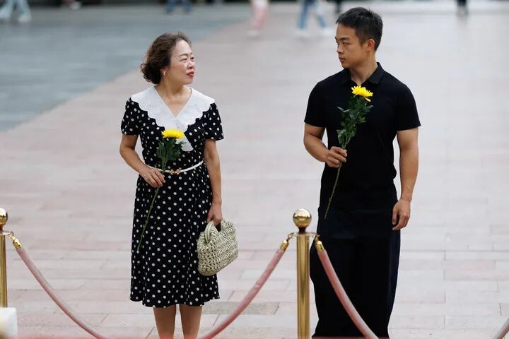 跛脚泥瓦匠孔宪权,有一个特殊身份,得知真相后村民们大吃一惊! 跛脚泥瓦匠孔宪权,有一个特殊身份,得知真相后村民们大吃一惊!