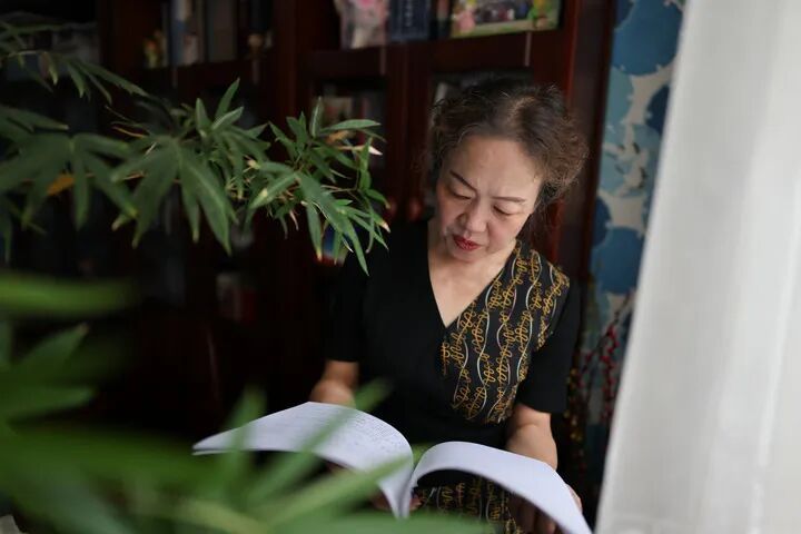 跛脚泥瓦匠孔宪权,有一个特殊身份,得知真相后村民们大吃一惊! 跛脚泥瓦匠孔宪权,有一个特殊身份,得知真相后村民们大吃一惊!