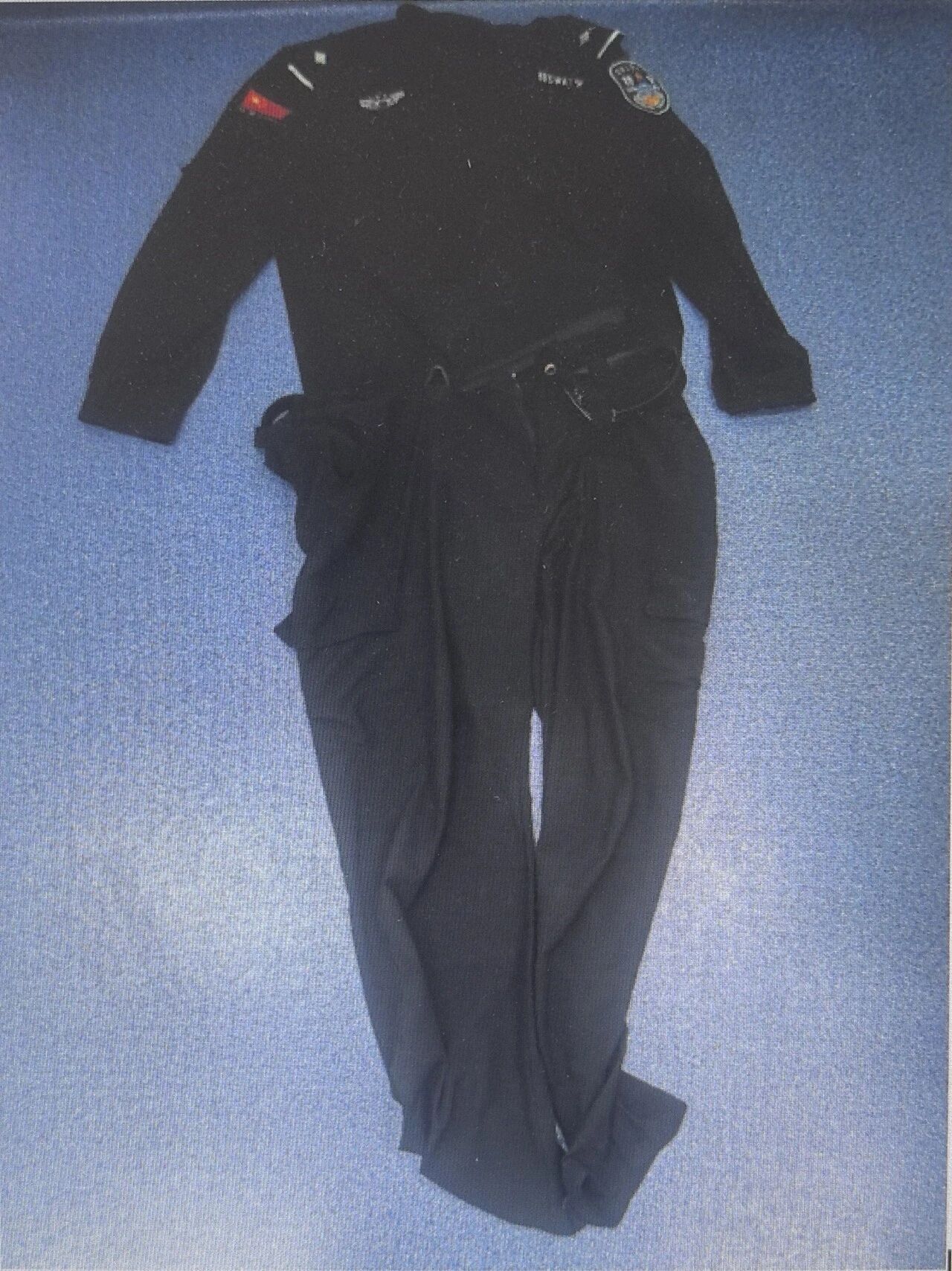 网上买“特警制服”骗吃骗喝 云南一男子被刑拘 网上买“特警制服”骗吃骗喝 云南一男子被刑拘