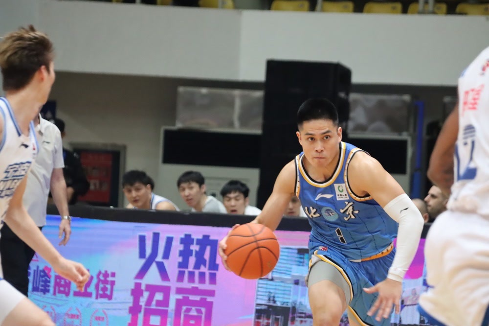 10月18日迎CBA常规赛首战 北京首钢男篮新赛季剑指冠军 10月18日迎CBA常规赛首战 北京首钢男篮新赛季剑指冠军