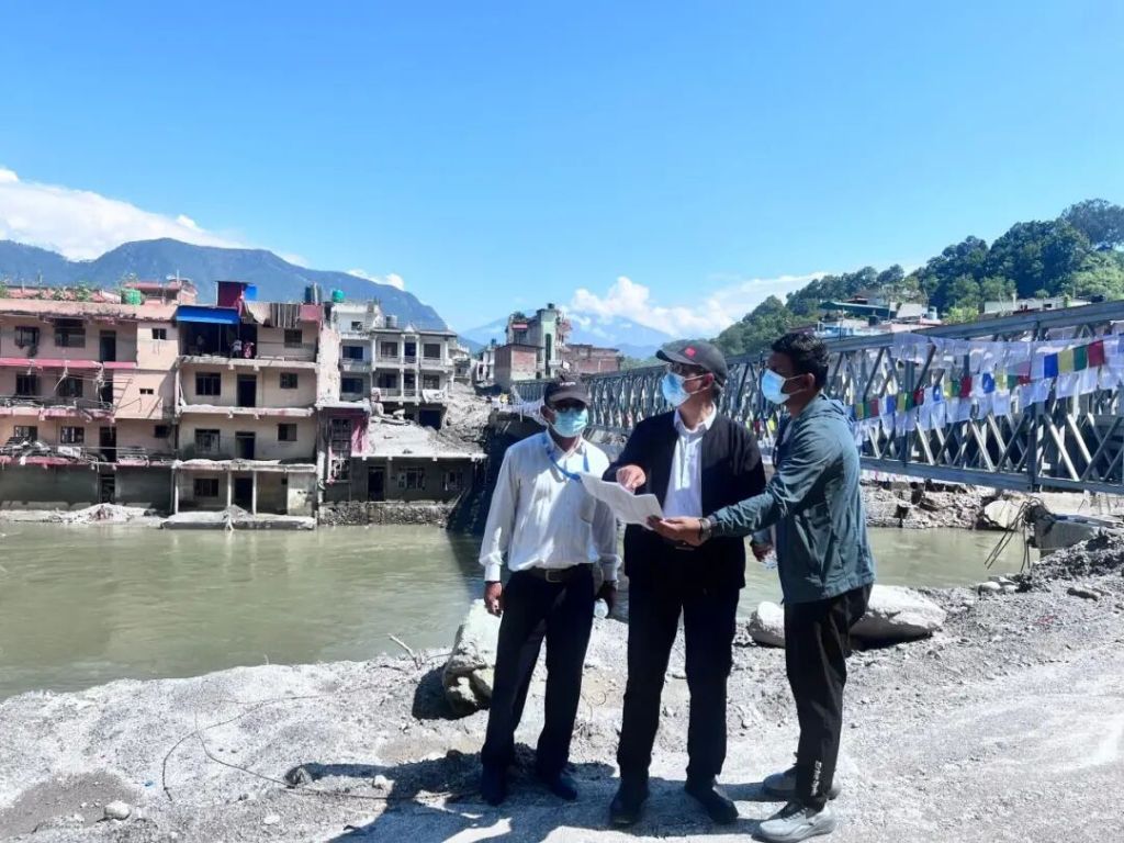 中国学者在尼泊尔灾区考察见闻：超认知灾害过后，重建与预警如何破题？