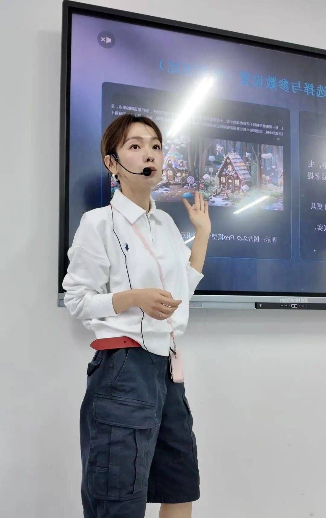 32岁港中大女硕士从大厂辞职去大专教书,年薪25万元降至月薪数千元,本人回应 32岁港中大女硕士从大厂辞职去大专教书,年薪25万元降至月薪数千元,本人回应