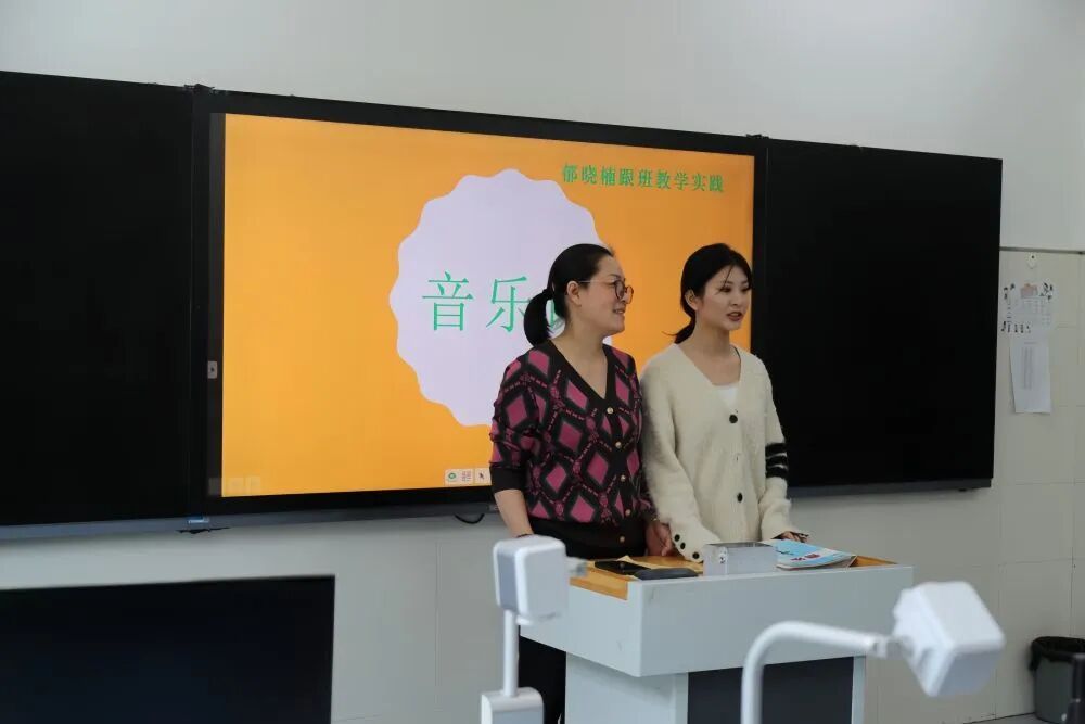 郁晓楠,加油! 郁晓楠,加油!