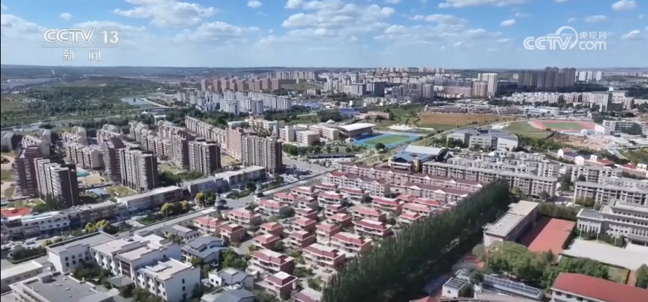 北方多地进入供暖季 供热部门数措并举守住居民“温暖防线” 北方多地进入供暖季 供热部门数措并举守住居民“温暖防线”