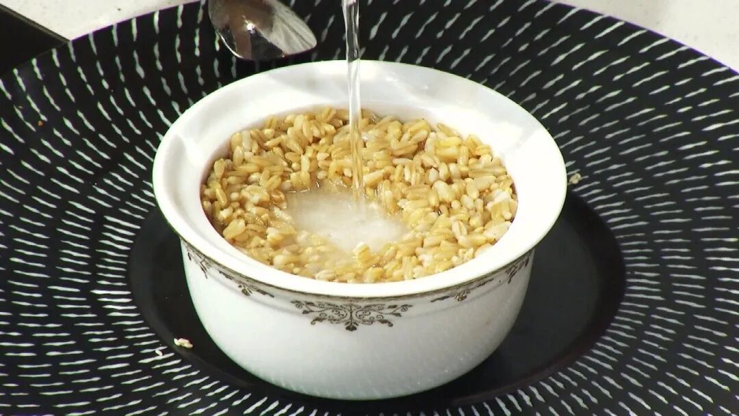 这种主食连吃2天，坏胆固醇直降10%？很多人第一步就吃错了