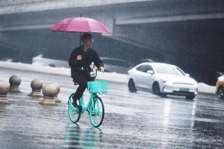 视点|北京入秋最强降雨登场 视点|北京入秋最强降雨登场