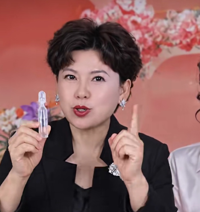 上海女演员凌晨发文怒斥:太恶劣!你骗了多少人的钱?请如数奉还 上海女演员凌晨发文怒斥:太恶劣!你骗了多少人的钱?请如数奉还