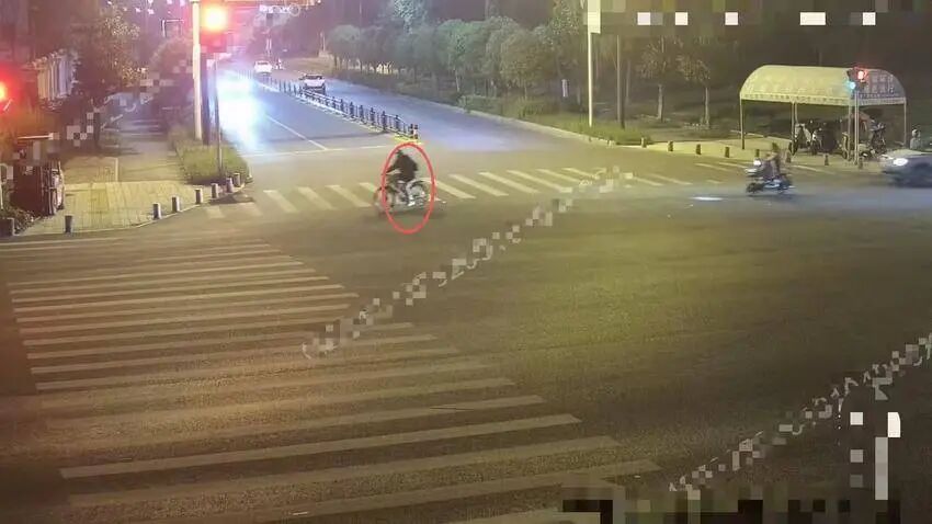 骑42公里偷车回家,刚擦干净,民警就上门了 骑42公里偷车回家,刚擦干净,民警就上门了