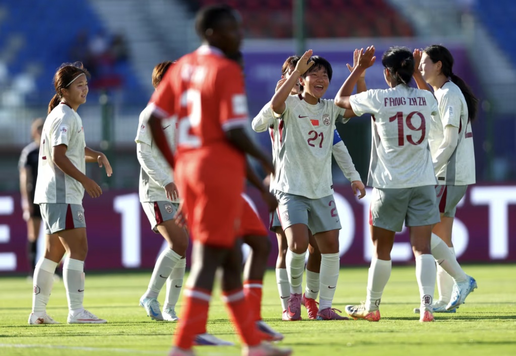 U17女足世界杯:中国队三球完胜肯尼亚迎“开门红” U17女足世界杯:中国队三球完胜肯尼亚迎“开门红”