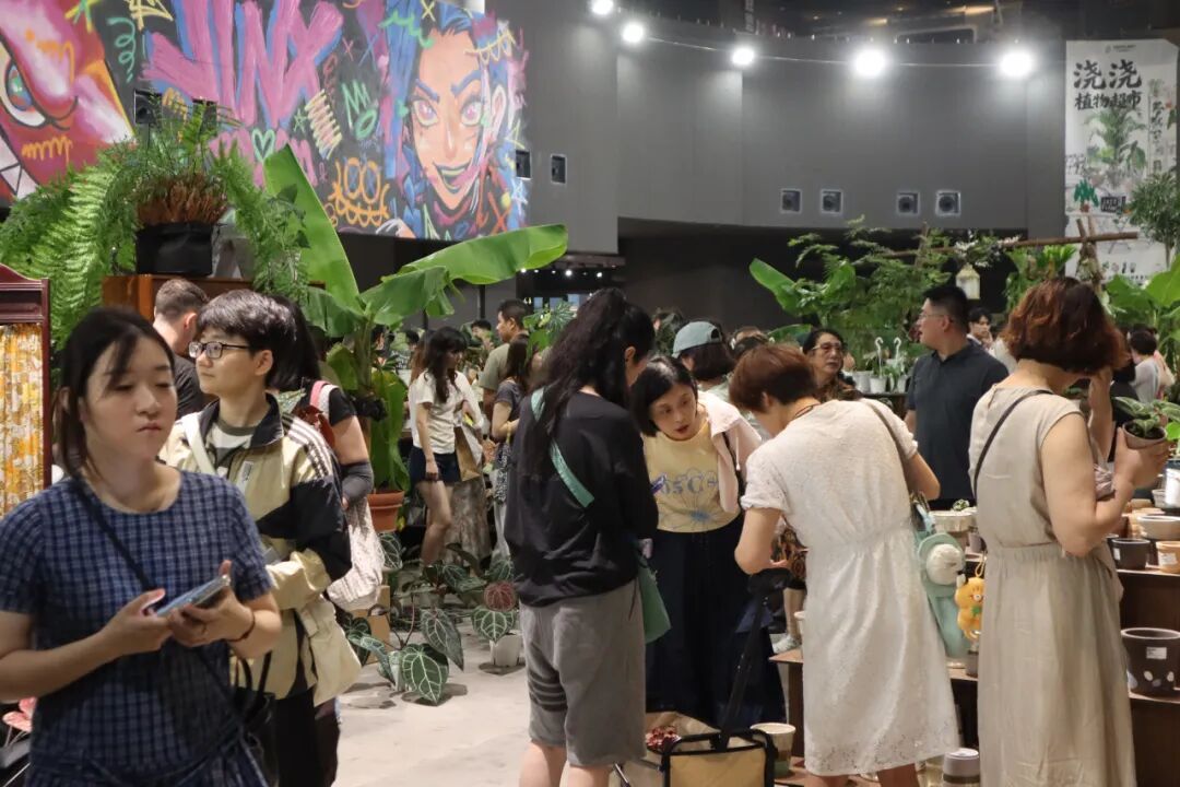 这届年轻人为什么爱上了“赶集”? 这届年轻人为什么爱上了“赶集”?