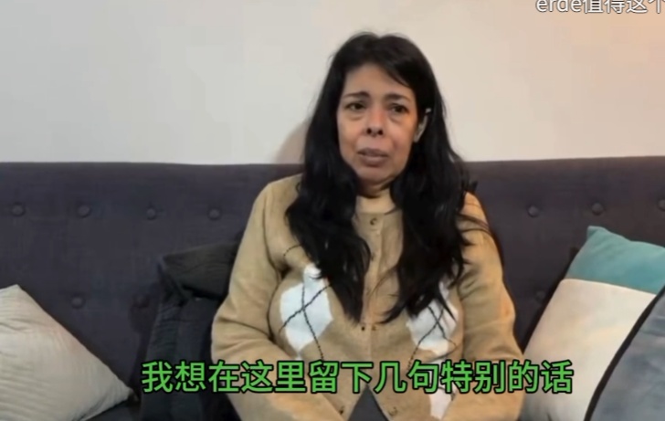 比赛期间失去母亲,他在上海拿下世界冠军后痛哭! 比赛期间失去母亲,他在上海拿下世界冠军后痛哭!