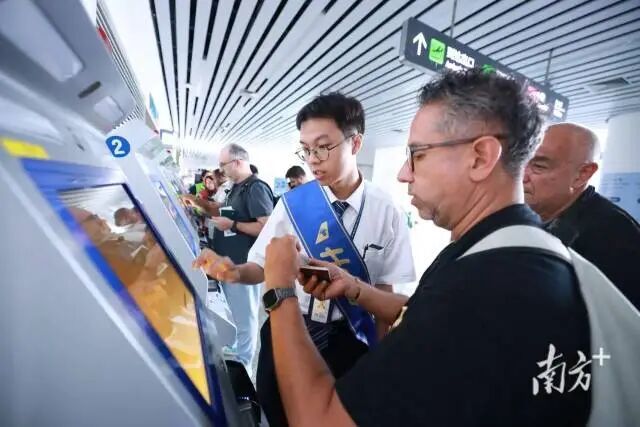 中国第一机场，流量还在“开挂”