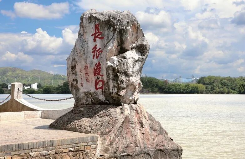 今天,纪念伟大胜利! 今天,纪念伟大胜利!
