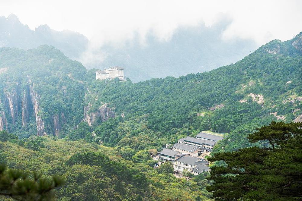 中小学秋假日期公布！多地上新旅游“福利大礼包”