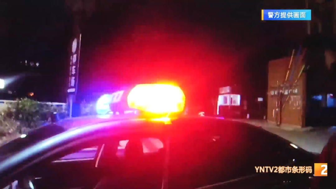 昆明一男子报警称自己被骗近千元，追讨不成还被拉黑，民警一查，男子反倒被拘留……