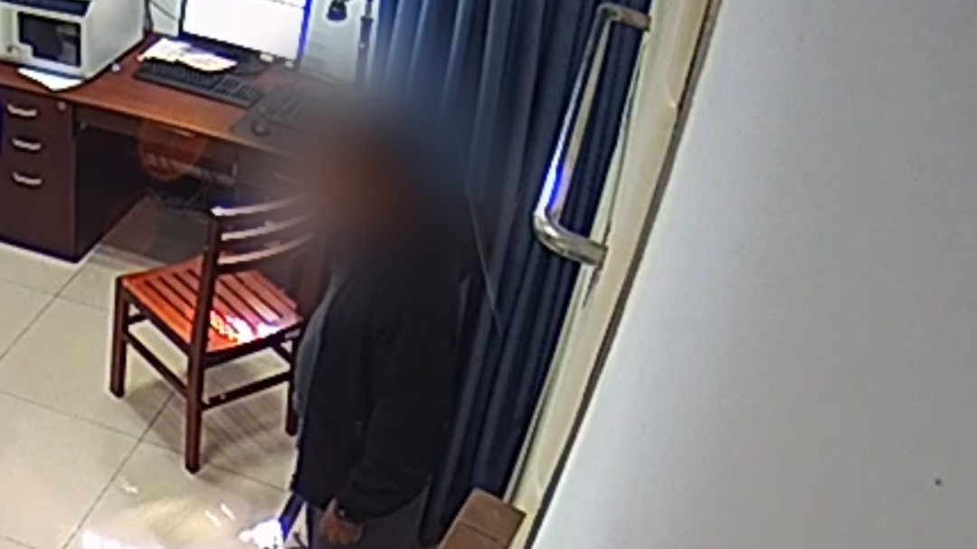 骑上“新车”后他却说自己脑梗了,真相是…… 骑上“新车”后他却说自己脑梗了,真相是……