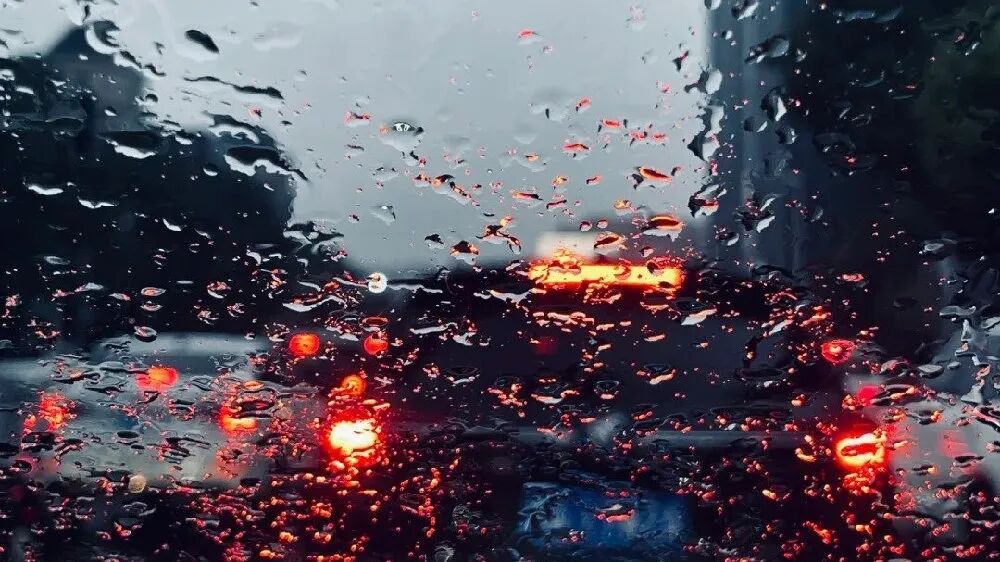 陕西中雨、小雪、雨夹雪来袭!局地降温8~10℃ 陕西中雨、小雪、雨夹雪来袭!局地降温8~10℃