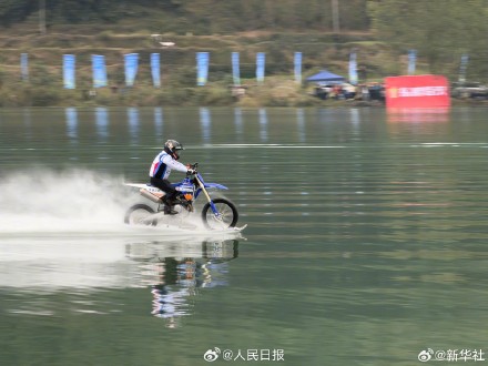 17年后张雪刷新吉尼斯纪录 17年后张雪刷新吉尼斯纪录