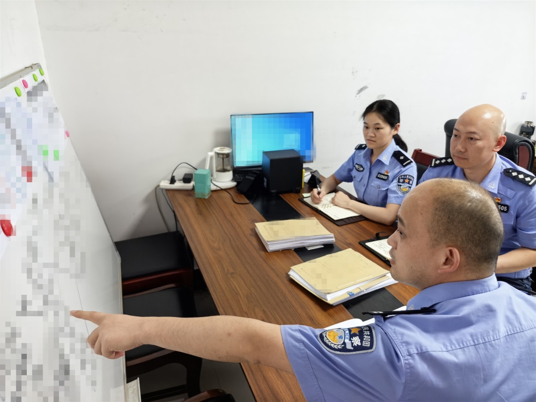 无业人员摇身变成身家千万的企业家?银行“内鬼”是关键! 无业人员摇身变成身家千万的企业家?银行“内鬼”是关键!